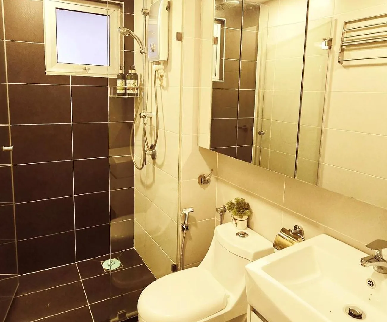 Ferienwohnung Comfy Abode At Transport Hub, Tbs Kuala Lumpur